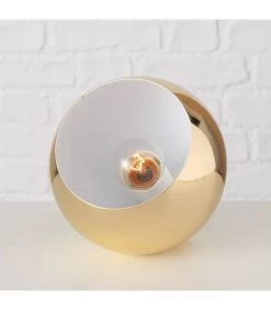 Lampe à Poser En Métal Doré Ronde 15x15x15cm -Produits Menagers Boutique lampe a poser en metal dore ronde 15x15x15cm 3