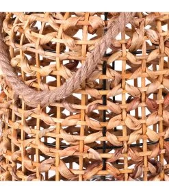 Lanterne En Rotin Et Bougeoir En Verre 24x24x36cm -Produits Menagers Boutique lanterne en rotin et bougeoir en verre 24x24x36cm 2