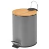 Poubelle De Salle De Bain En Métal Gris Et Bambou 3L 2 Poubelle De Salle De Bain En Métal Gris Et Bambou 3L -Produits Menagers Boutique poubelle de salle de bain en metal gris et bambou 3l