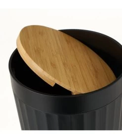Poubelle De Salle De Bain En Plastique Noir Et Bambou - 5L 9 Poubelle De Salle De Bain En Plastique Noir Et Bambou - 5L -Produits Menagers Boutique poubelle de salle de bain en plastique noir et bambou 5l 3