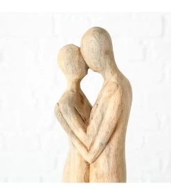 Set De 2 Figurines Couple Déco à Poser En Bois De Manguier H56cm -Produits Menagers Boutique set de 2 figurines couple deco a poser en bois de manguier h56cm 4