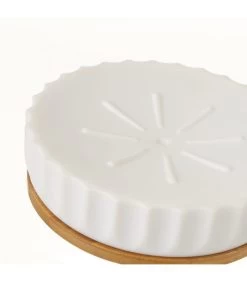 Set Salle De Bain Plastique Blanc Et Bambou - 4 Pièces -Produits Menagers Boutique set salle de bain plastique blanc et bambou 4 pieces 2